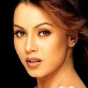 Mahima Chaudhry als Saloni