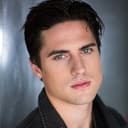 Daniel Covin als Kevin