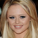 Emily Atack als Lydia