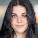 Chaislyn Jane King als Billie Burbage
