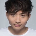 何啟華 als Chun Man (Hugh Hugh)