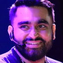 Viraj Ghelani als Bablo