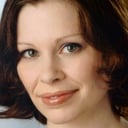 Erin Mathews als (voice)