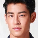 กัมมัญญ์ กลมแก้ว als Men