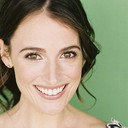 Nicole Hayden als Neighborhood Mom