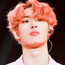 민기 als Self