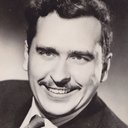 Rolland D'Amour als Policeman