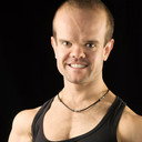 Jeremy Hallam als Dozer