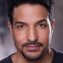 Bryan Keith als Johnny