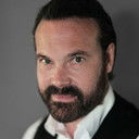 Martijn Sanders als Cesare Angelotti