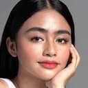 Vivoree Esclito als Kookai