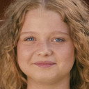 Ila Cappelen Holst als Molly