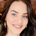 Heather Ashley Boyd als Benji's Girlfriend (uncredited)