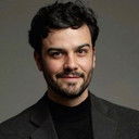 Miguel González als Michel