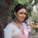 Arpita Mukherjee als Sonali Basu