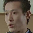 黃志宏 als Commander Chan's Subordinate