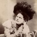 Alma Chester als Martha