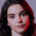 Francesca Reale als Sydnie (voice)