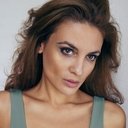 Diana Dimitrova als Skank