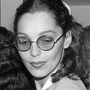 Regina Chaves als Self