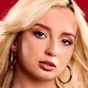 Lexi Lore als Blonde Girl