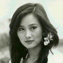 Shen Yan als Chia-Lin