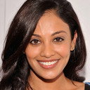 Ami Sheth als Monica Jain