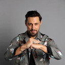 Daniel Pavel als Self - Host