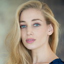 Inbal Amirav als Church Choir Singer (uncredited)