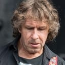 Pete Trewavas als Himself