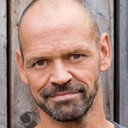 Govert Deploige als Steve Mertens