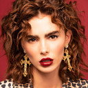 Courtney Nelson als Shocked Beachgoer