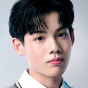 ญาณวัฒน์ อินทรแป้น als Putter