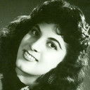 Lucha Moreno als Abuela de Gabriela