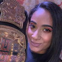 Joanna Marie als Sonya Strong