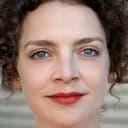 Karoline Bär als Lucie