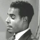 Ali Oraby als خادم منزل أم شريف