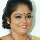 Manju Pillai als Kuttiyamma