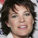 Michelle Wolff als Lou