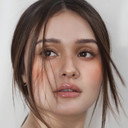 Kira Balinger als Erika Aguador