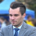 Leoš Mareš als Host