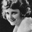 Bartine Burkett als 5th Chance: Country Club Girl (uncredited)