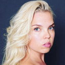 Kerli Kyllönen als Nuoren Pian ystävä