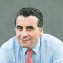Hassan Lazouane als Schah Mohammed Reza Pahlavi