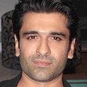 Eijaz Khan als Manish Gaikwad