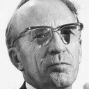 Tommy Douglas als Tommy Douglas