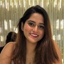 Smruthi Mohankumar als Malar
