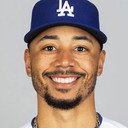 Mookie Betts als Self