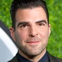 Zachary Quinto als Lex Luthor (voice)