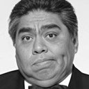 Miguel Galván als Doug